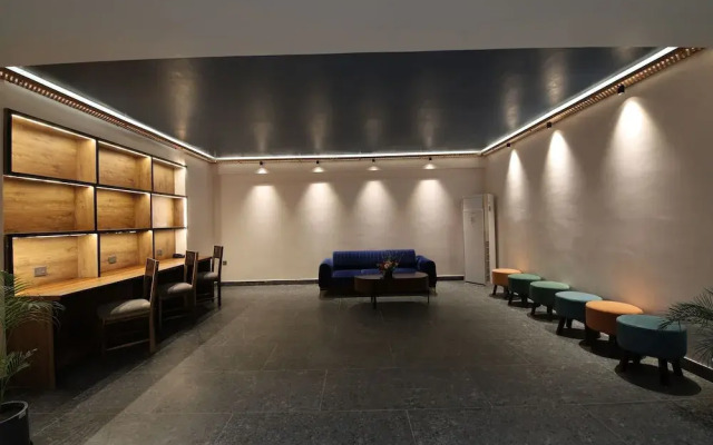 Clarks Inn Suites Jaipur