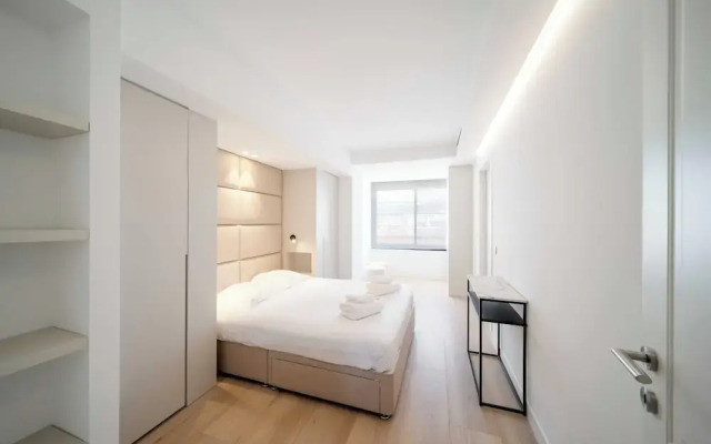 Charming Oasis With Terrace 4 BD/ 8P - Cannes
