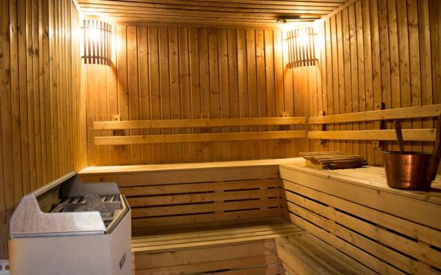 A-One Boutique Hotel