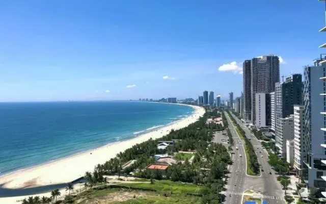 Luxury Ocean View Suites_My Khe Beach_Hinata Apartment