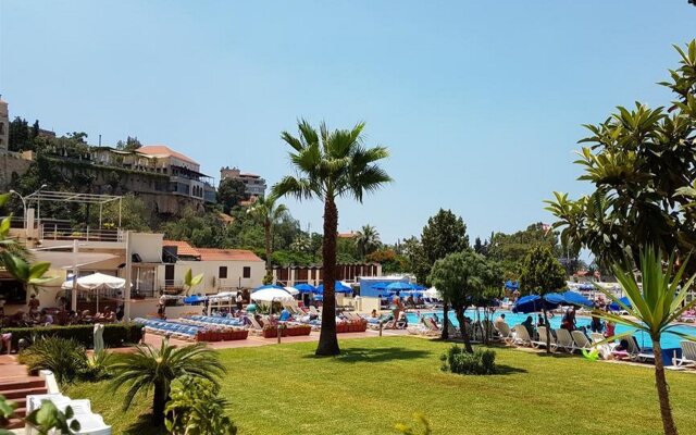 Bel Azur Hotel & Resort