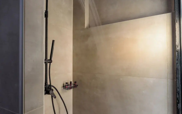 Elia Caldera Suites