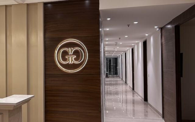 Green Garden Cafe & Hotel