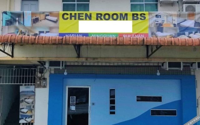 OYO HOME 90667 Chen Room Bs
