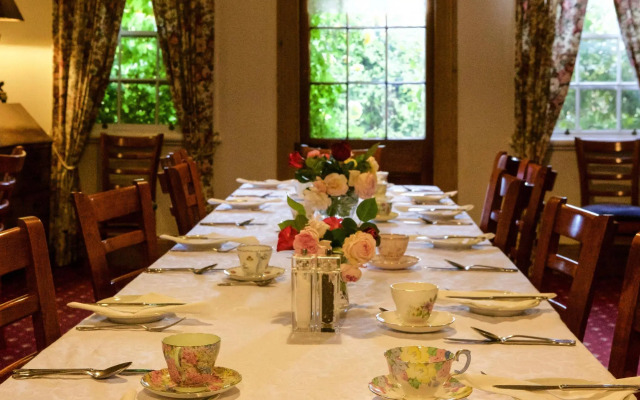 The Racecourse Inn