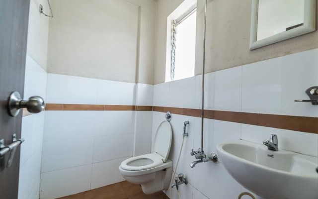 Hotel Aashish Deluxe Kolhapur