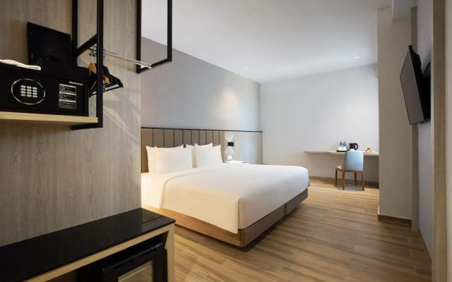 Santika Hotel Batam – Guest Rooms – Batam