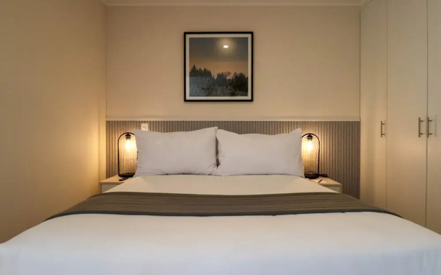 w Divine 2BR w Majestic Deco in Barranco