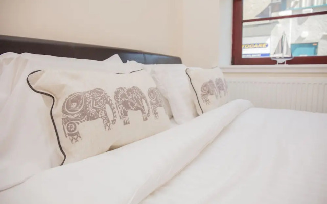 Elliot Suite Donnini Apartments