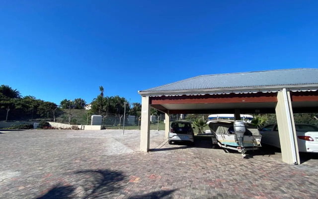 23 Jamaican Palms, Marina Martinique, Jeffreys Bay