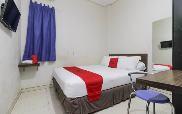 RedDoorz near Samarinda Central Plaza
