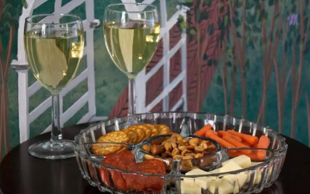 Historic Jacob Hill Inn