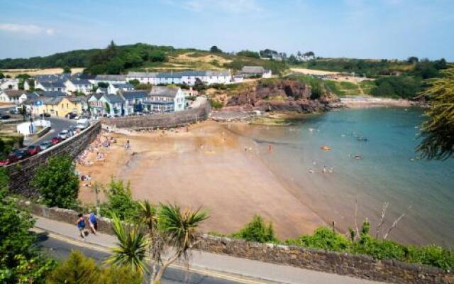 Bayview Holiday Home No 14