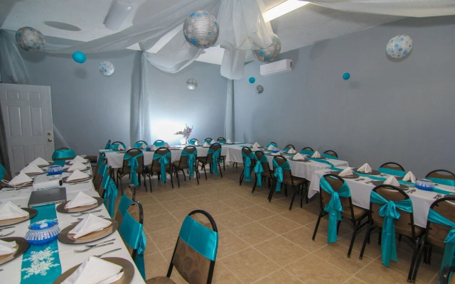Rolson Hotel