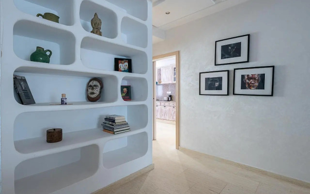 Luxury Two Bedrooms Apartment - Best Location