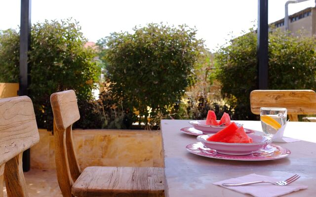 Apartment Porcelaine, 3BR, Tel Aviv, Jaffa, Hatsforfim St, #Y1