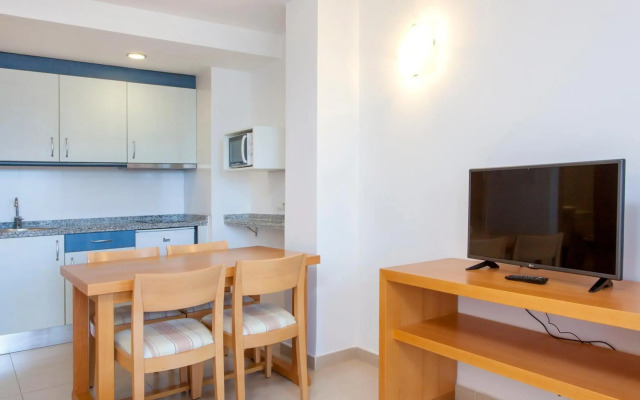 Apartamentos Mar y Playa