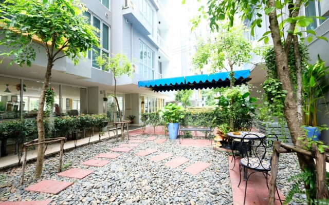 D at Sea Hotel