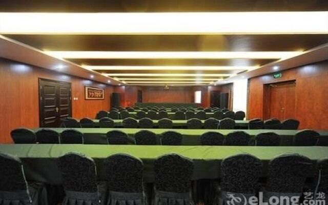 Long Fei Yuan Hotel
