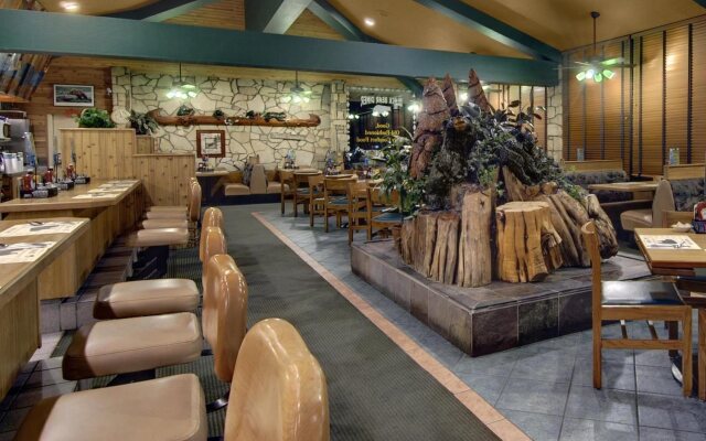 Waypoint Hotel