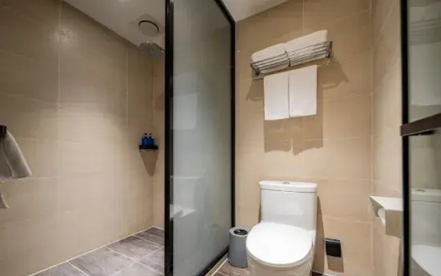S Hotel (Jintang New City)