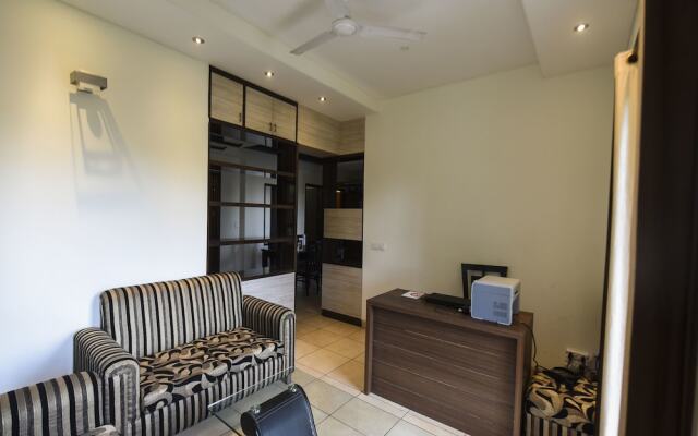 OYO 15946 Hotel Barog Villa