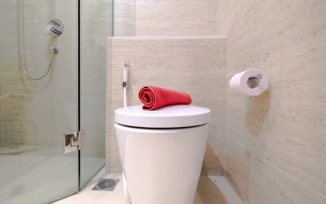 Luxury 1BR Apartment Taman Anggrek Residence