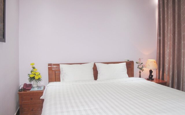 Queen Hotel Ha Long