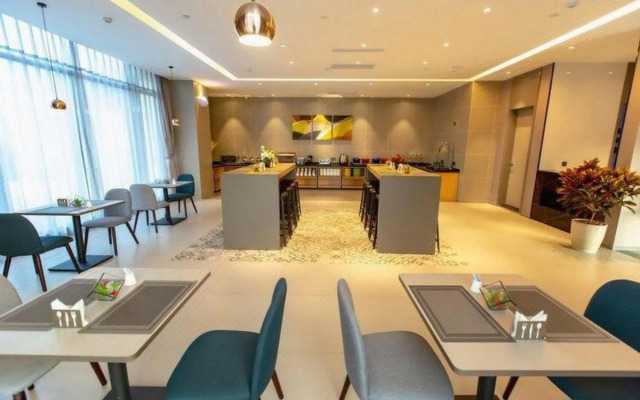 Homeinn Selected Hotel (Kunming Economical Development Zone)