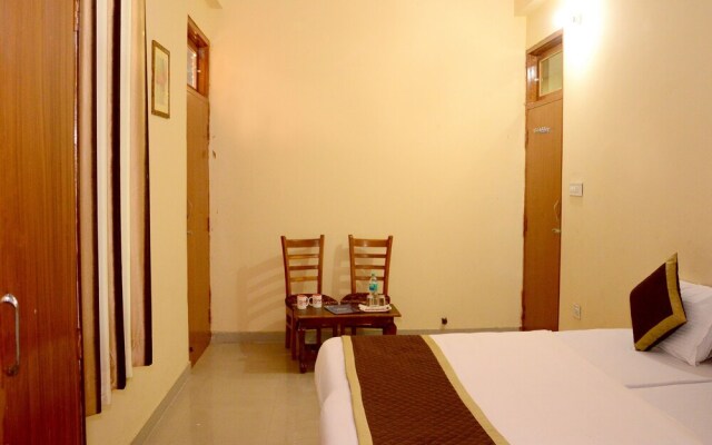 OYO 4202 Hotel T24