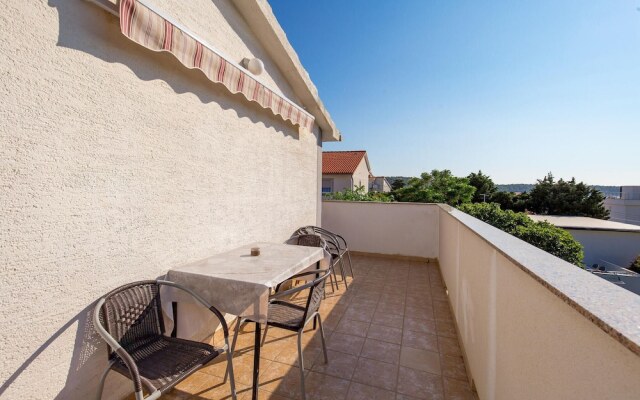 Awesome Home in Barbat-rab With Wifi and 2 Bedrooms