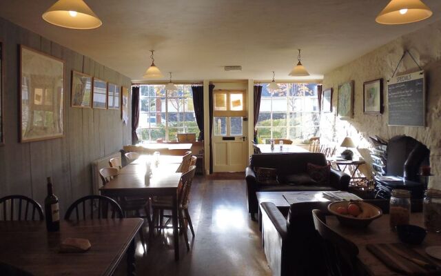 Bridge Cafe Bed and Breakfast