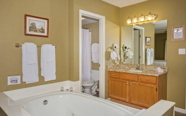 Whispering Pines 453