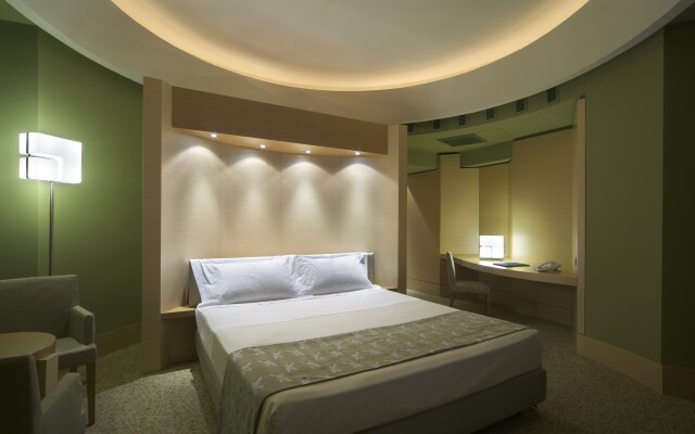 UNA HOTELS Napoli