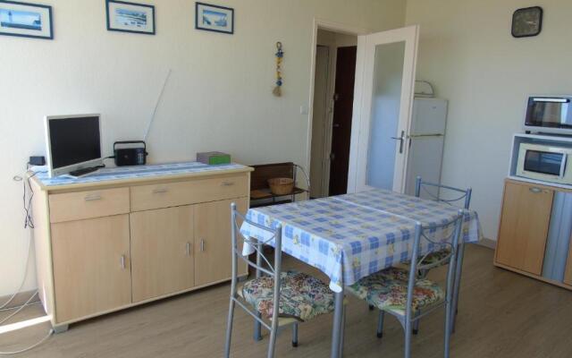 Appartement Saint-Jean-de-Monts, 2 pièces, 4 personnes - FR-1-83-98