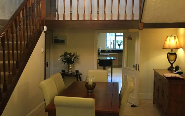 Bridge Farm Hotel