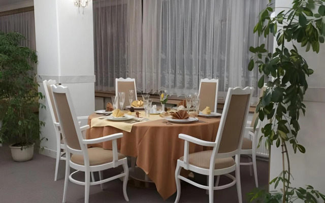 Hotel Ostrov