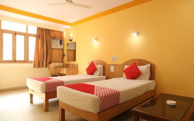 OYO 16260 Hotel Sunny International