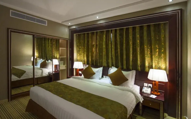 La Fontaine Royal Hotel