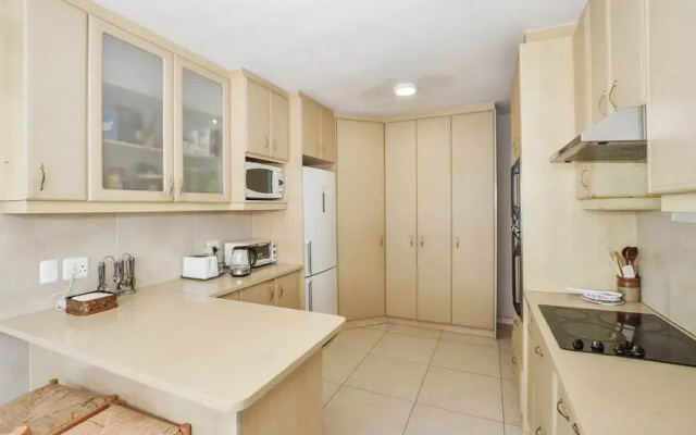 Sea Point Luxury Four Bedroom Apartments