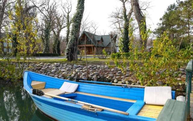 River Inn Hotel
