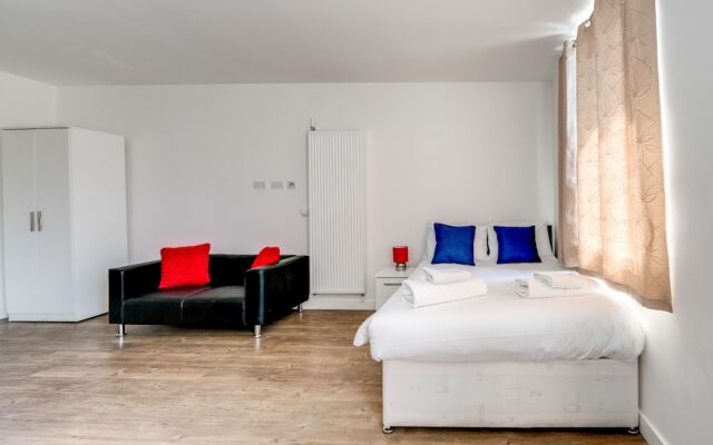 Stylish And Sleek Studio In Liverpool