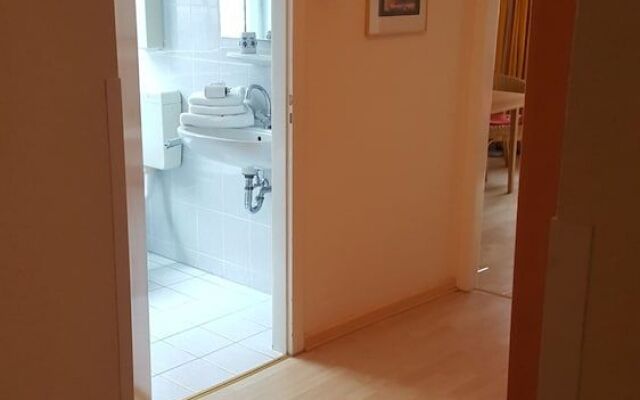 Düsseldorf Center Apartments
