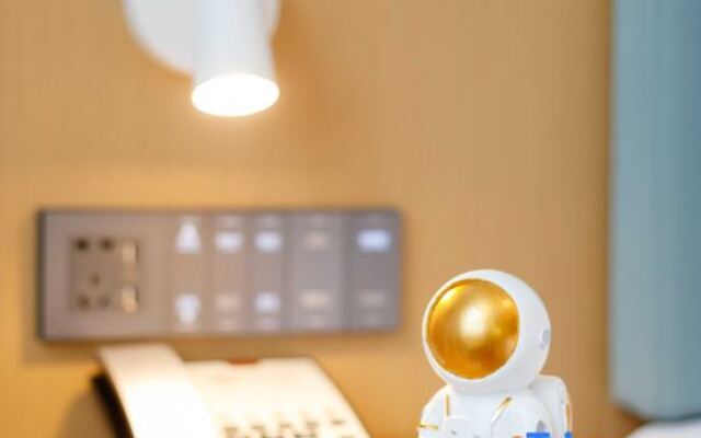 Ousika International Hotel (Dongguan Huangjiang Woerma Tianhong Mall)