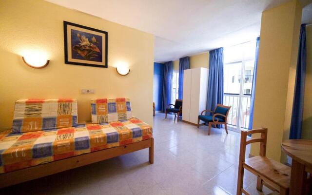 Apartamentos Vibra Caleta