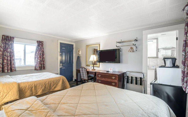Royal Inn Claremont