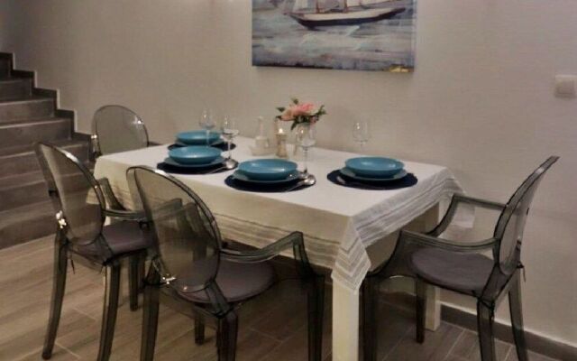 House Stone House Mia Casa