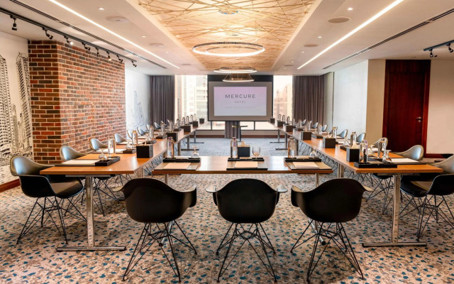 Mercure Dubai Barsha Heights Hotel Suites And Apartments