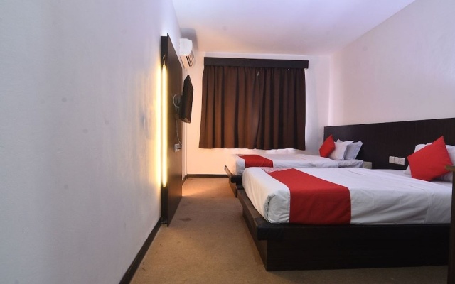 OYO 43960 Laksamana Executive & Boutique Hotel – Guest Rooms – Tawau