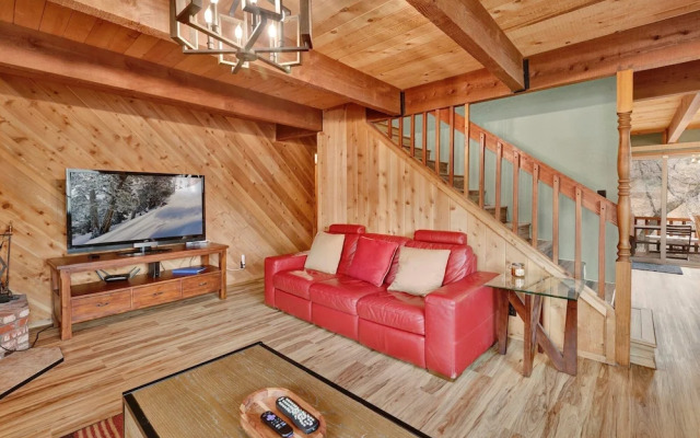 Alpine Adventure #2166